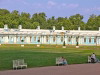 Вид на двор Екатерининского дворца из окон первого этажа Зубовского корпуса. Фото 2006 г. 
