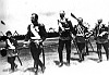 Николай II с Алексеем на маневрах, фото 1911 г.