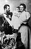 Николай II и Ал. Фёдоровна с дочерью Ольгой. Петербург. 1896 г. Фотограф Ливицкий. 