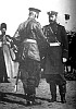 Николай II с ген.-адьютантом бароном Мейендорфом, командиром 1-го армейского корпуса. 1904 г. 